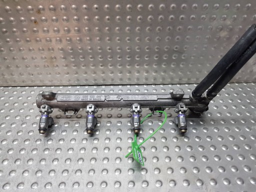 Rampe injection Injecteurs 036133319AL 036031T LEON et FABIA et GOLF IV 1.6 16V