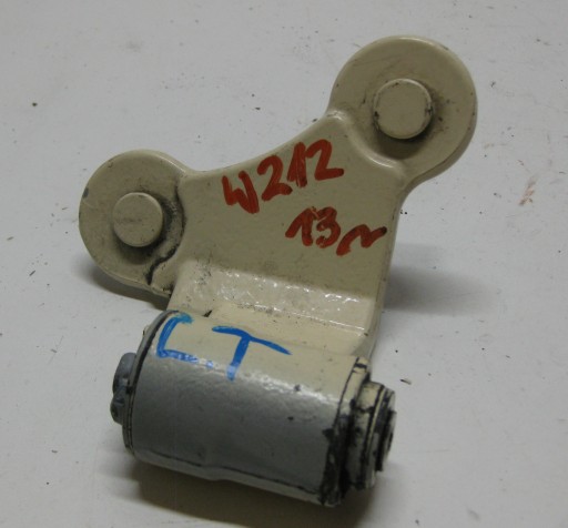 MERCEDES W212 LIFT E KLASA 13R hinge door lower left rear part