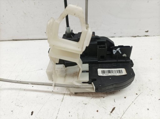 lock door rear part right 814203J000 Hyundai ix55 and (2006-2011)