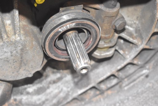Getriebe F17W355 SUZUKI IGNIS 2 II 1.3 DDiS 70 KM 03-08