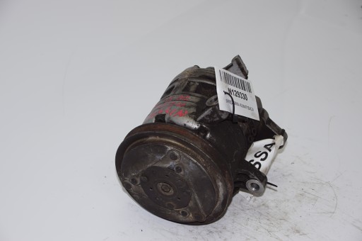 compressor of the air conditioning D568950476 NISSAN