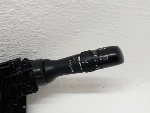 steering wheel levers and controls control ring PAJAK TOYOTA VERSO WERSJA EUROPEJSKA OE