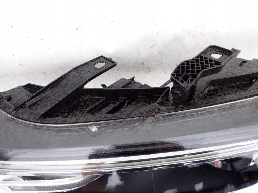 AUDI Q3 8U0 and 11- light left front BI XENON