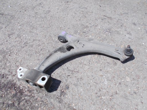 VW PASSAT B6 KOMBI 1.4 TSI 09R arm left front 3C0407153B