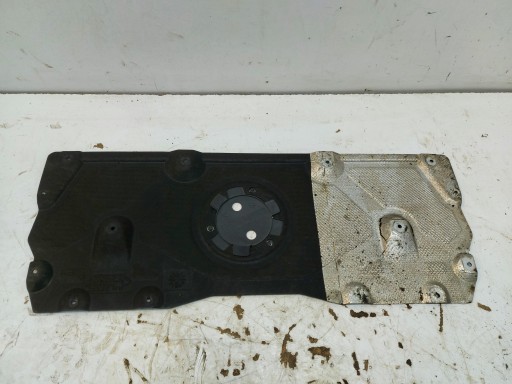 BMW G20 330i sedan 2018 cover cover lower below engine 7428177