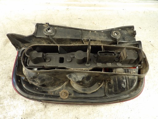 Nissan Micra K12 Feux phare Arrière Droit