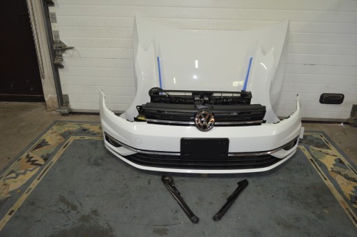 VW GOLF VII Lift радіатори переднього крила LC9A C9A