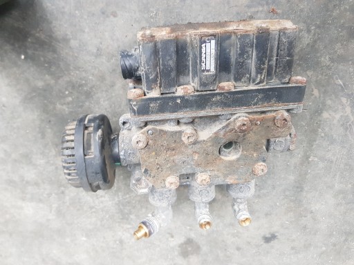 1889795 - Электромагнитный клапан подвески scania r ecas 1448078