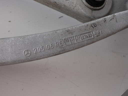 MERCEDES C W205 10- otoč ramene pravá