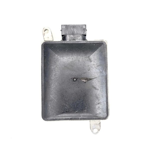 Радар-ассистент движения по полосе vw 8t0907568b