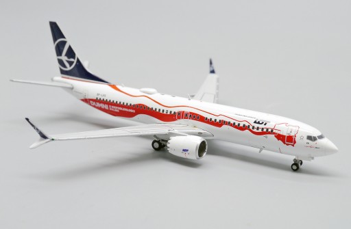 Model lietadla Boeing 737MAX8 LOT 1:400 SP-LVD