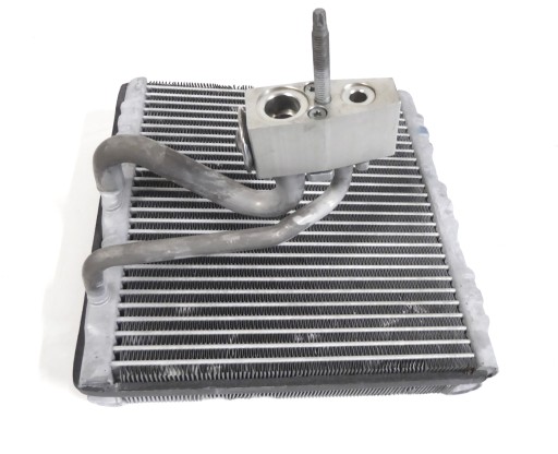 radiator PAROWNIK OPEL ASTRA K