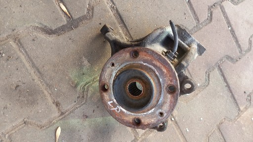 Передний левый кроссовер COTROEN C3 1.4 HDI 05R HB