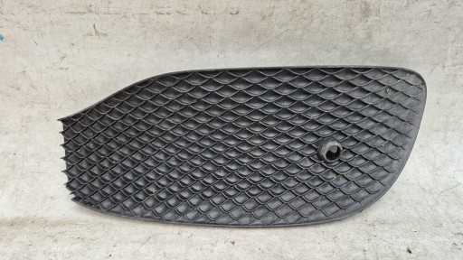 MERCEDES E-KLASA W213 16-20 Grille Pare choc Droit PDC
