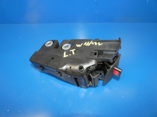 MERCEDES ML W164 lock SKLADANIA KANAPY left rear part