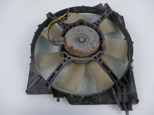 MAZDA PREMACY LIFT 2.0 D radiator fan 04r