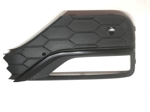 2H6807490F - РЕШІТКА РАДІАТОРА ПРАВОГО БАМПЕРА VW AMAROK 2H LIFT 16-