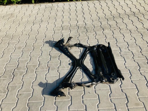 16745865607 - Audi a5 f5 8w 2.0tfsi салазки для коляски передняя часть 8w1399347h