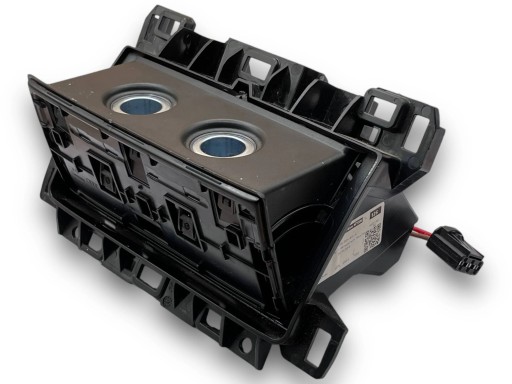 adapter zapalniczka Audi A8 4N0864051A $J