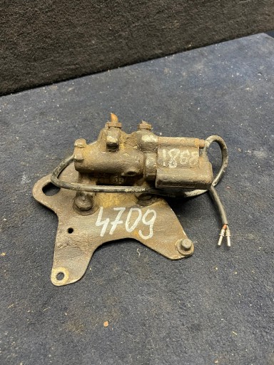 Mercedes w124 w201 w126 клапан асд 1243505057