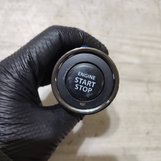 button Start-Stop Suzuki Vitara (LY) 3729054P01