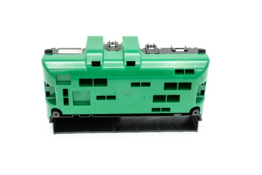 61149252815 - Блок запобіжників передній bmw f01 f02 f10 f12 f13