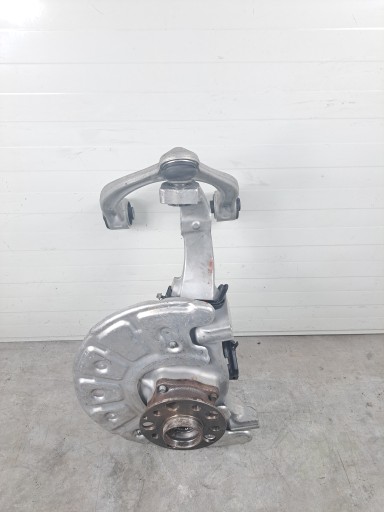 A2133325900 - Передня ліва Підвіска MERCEDES W213 E63S AMG