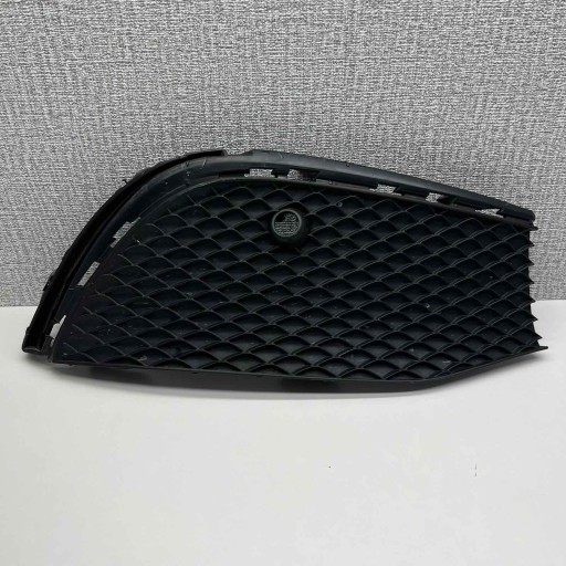 MERCEDES E-KLASA 213 LIFT grid grille right A2138853003 original