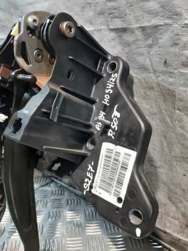 PEUGEOT 508 1.6 thp PEDAL brakes of the clutch 9666871180