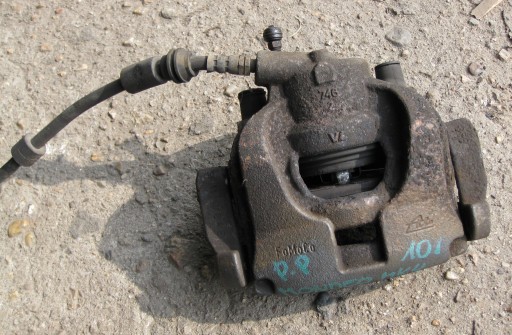 FORD MONDEO MK4 2.0 TDCI 10R caliper brake right front