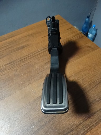 IDEALNY GASPEDAL PORSCHE CAYENNE 9Y 1