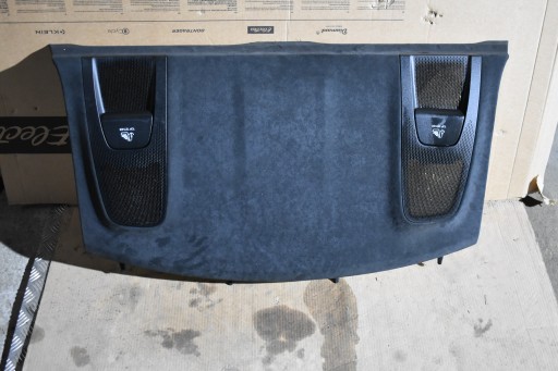 IDEALNA plato rear ALCANTARA PORSCHE TAYCAN 1