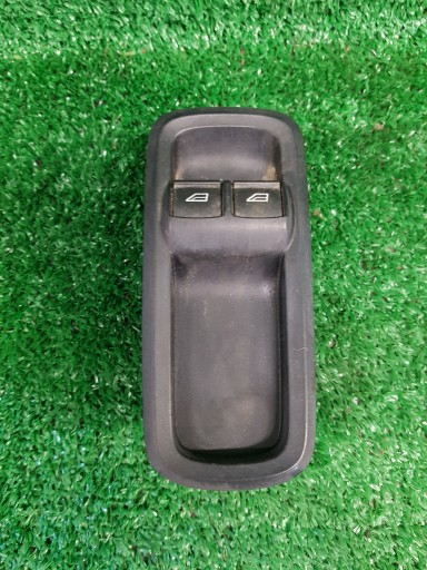 control panel of the window driver´s FORD FIESTA MK 7 8A6T-14A132-AC