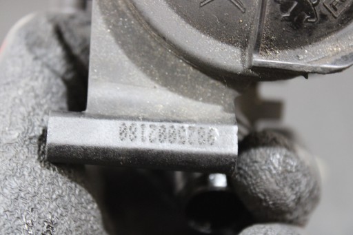 Pompa ausiliaria acqua motore CITROEN C5 AIRCROSS 9825002180