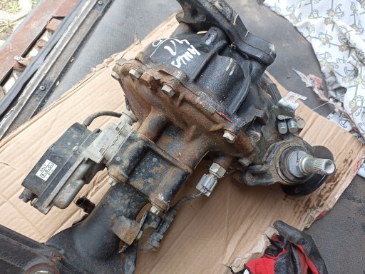 Toyota HILUX, Hilux, передній міст 10 на 41 2015-