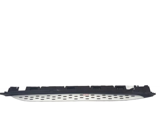 QQ1AAQ1X - MERCEDES GLC 253 AMG поріг ступені права стійка