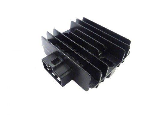 T37373 - JUNAK M12 Cafe регулятор напруги (5 контактів)