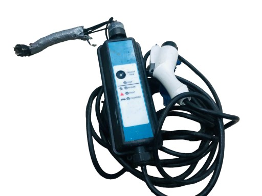 YAZAKI ЗАРЯДНОЕ УСТРОЙСТВО 9482A335