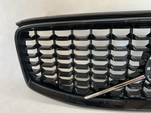 Grill Kühlergrill Volvo XC60 2 II Lift 21-25r 32133812 08.26