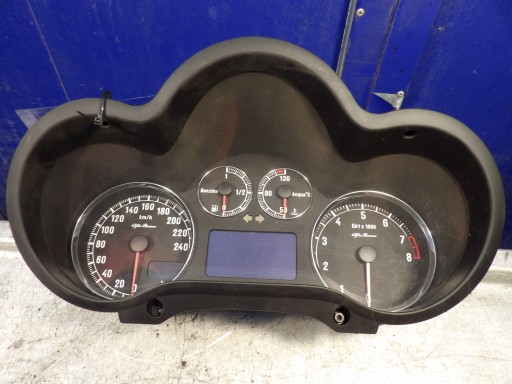 Alfa Romeo 147 liczniki 156071215 110080304076