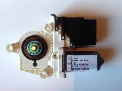 Мотор заднего правого стекла vw golf 1k0959704c новый