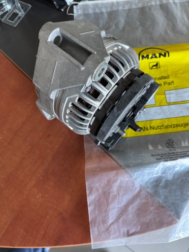 Генератор man tga tgs tgx 51.26101-7271