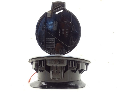Volet trappe carburant Carburant AUDI TT 8S0809857E