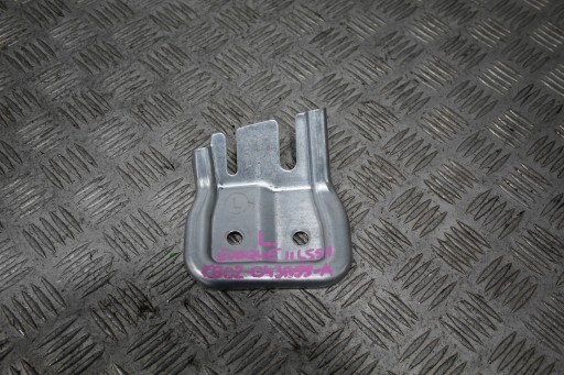 holder bracket left EVOQUE II 2 L551