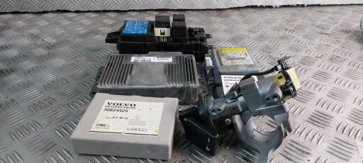 Стартовый комплект VOLVO V40 и 2.0 16V S113727101