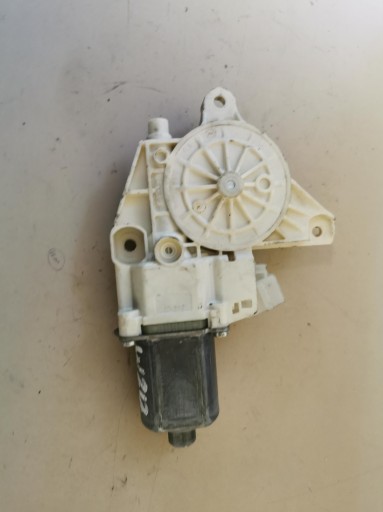 mini motor windows left front MERCEDES E-KLASA W212 A2129066802 09-16