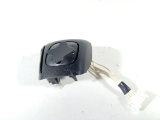 Volvo S60 00-10 switch switch PRZYCISKI of the steering wheel OE 8685489