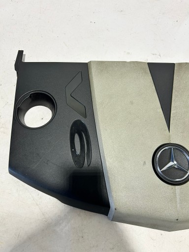 cover cover of the engine upper MERCEDES W251 LIFT 350 CDI A6420106367