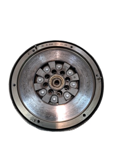 6460302105 - ДВУХМАССОВОЕ колесо SPRINTER W906 2.2 CDI A6460302105