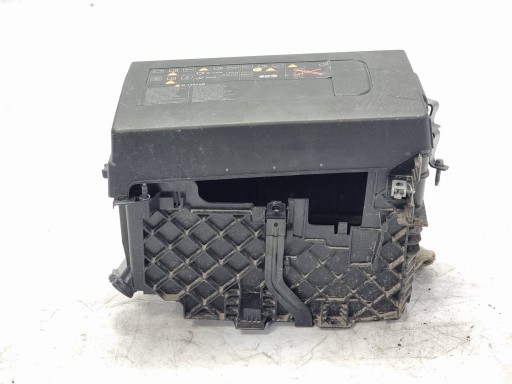 holder of the battery RENAULT TRAFIC III
